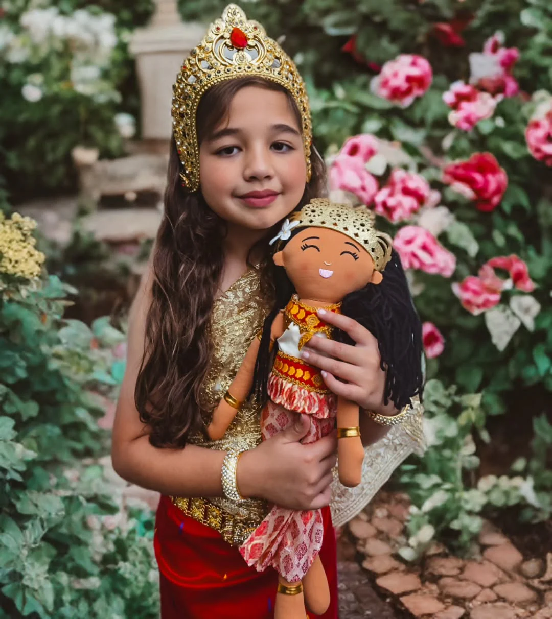 Cambodian 'Soriya' Cultural Doll - Image 4