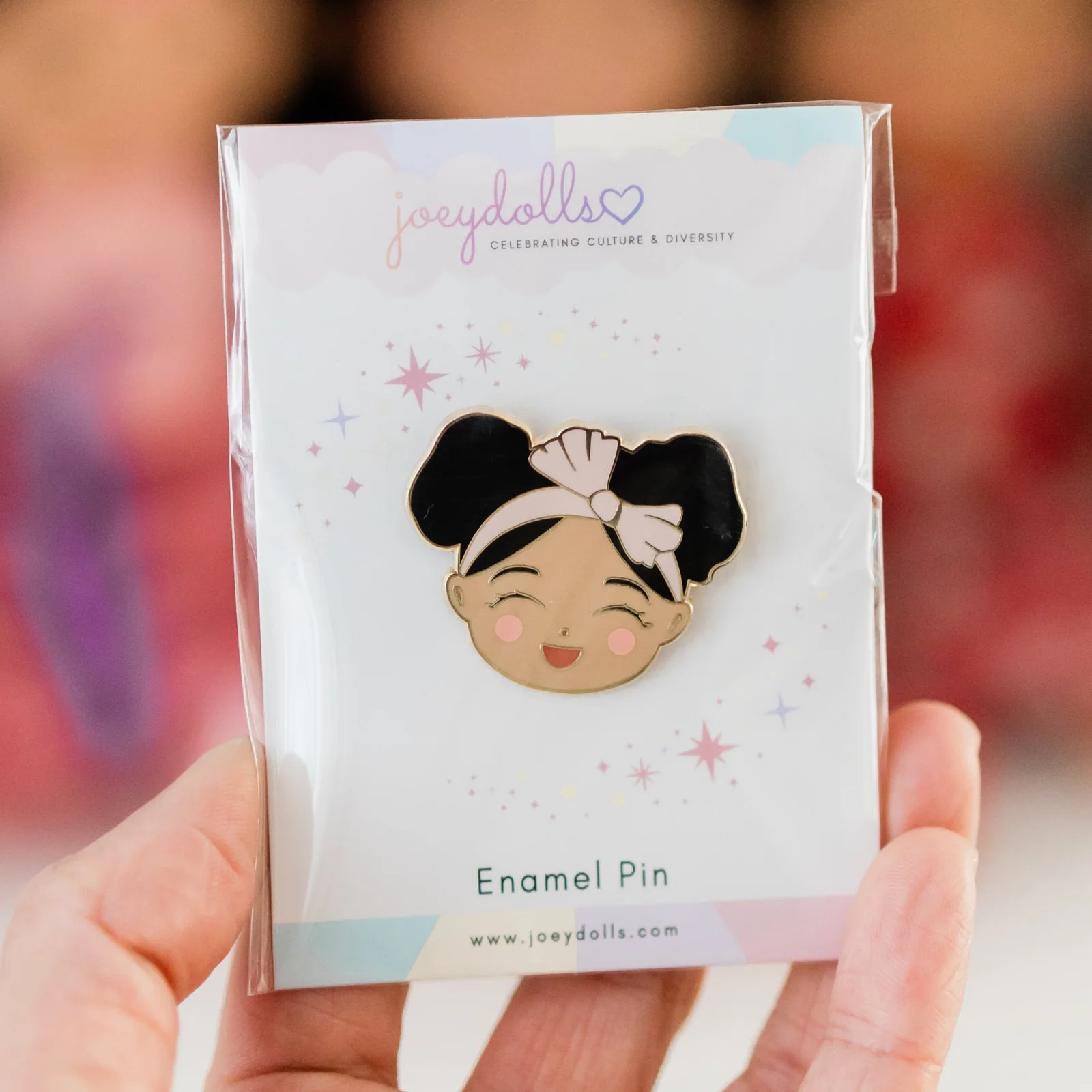 Joeydolls Cheerful 'Jasmine' Gold Enamel Pin - Image 5