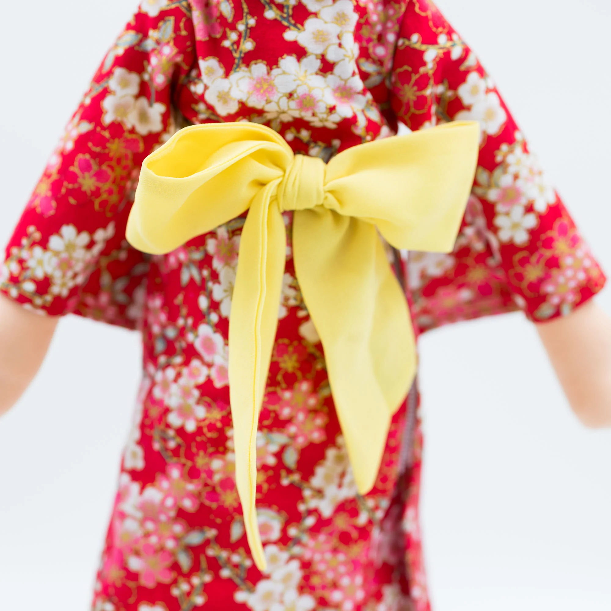 Japanese 'Aiko' Cultural Doll - Image 5